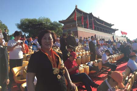 “最美兵妈妈”参加抗战胜利70周年阅兵观礼